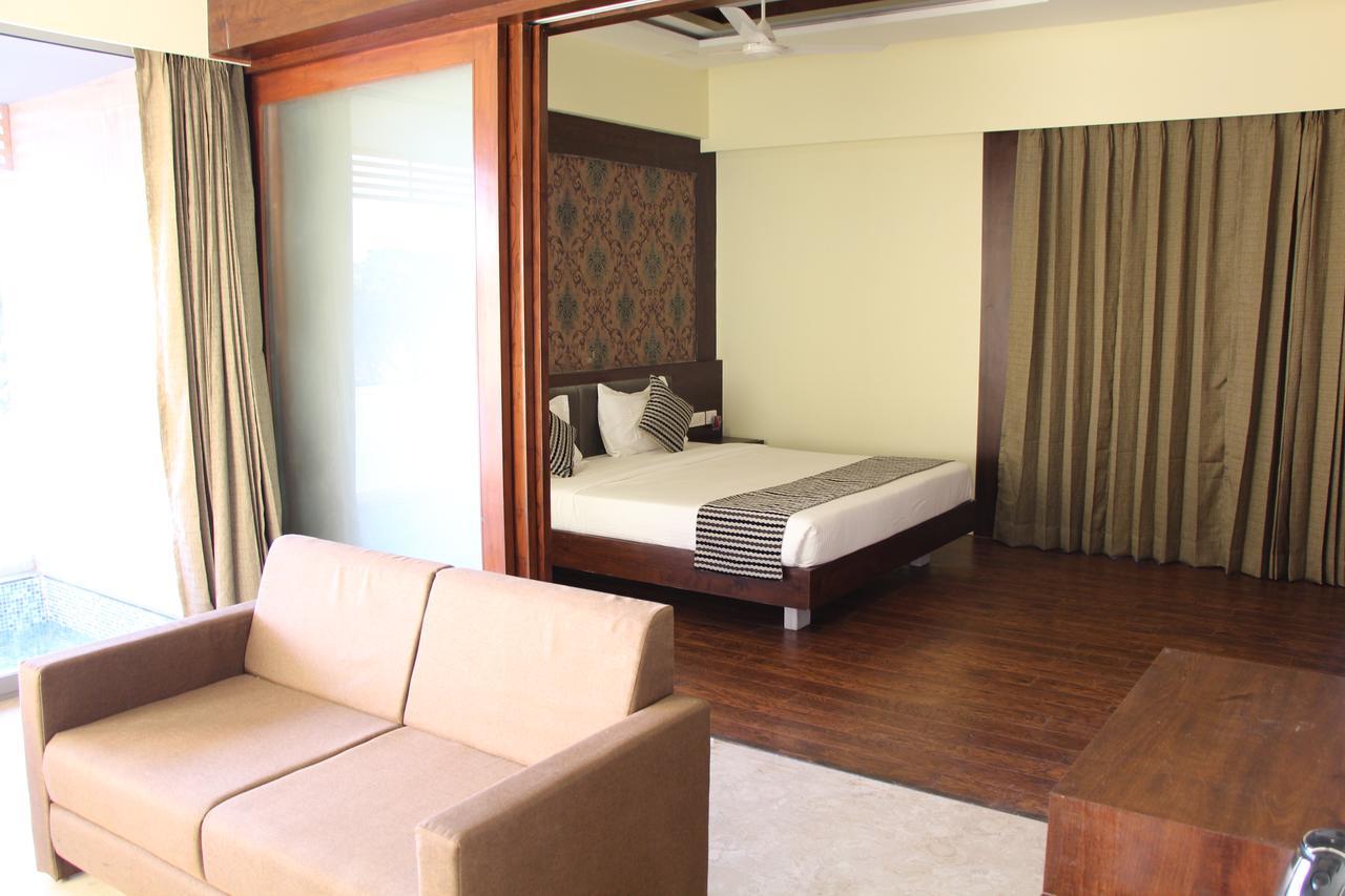 Krishna Beach Resorts - 迪乌 外观 照片